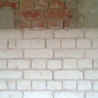How many bricks in this picture?