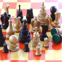 How many chess pieces are there?